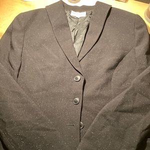Giorgio Armani black wool lined size 16 women’s blazer w/ light sparkle
